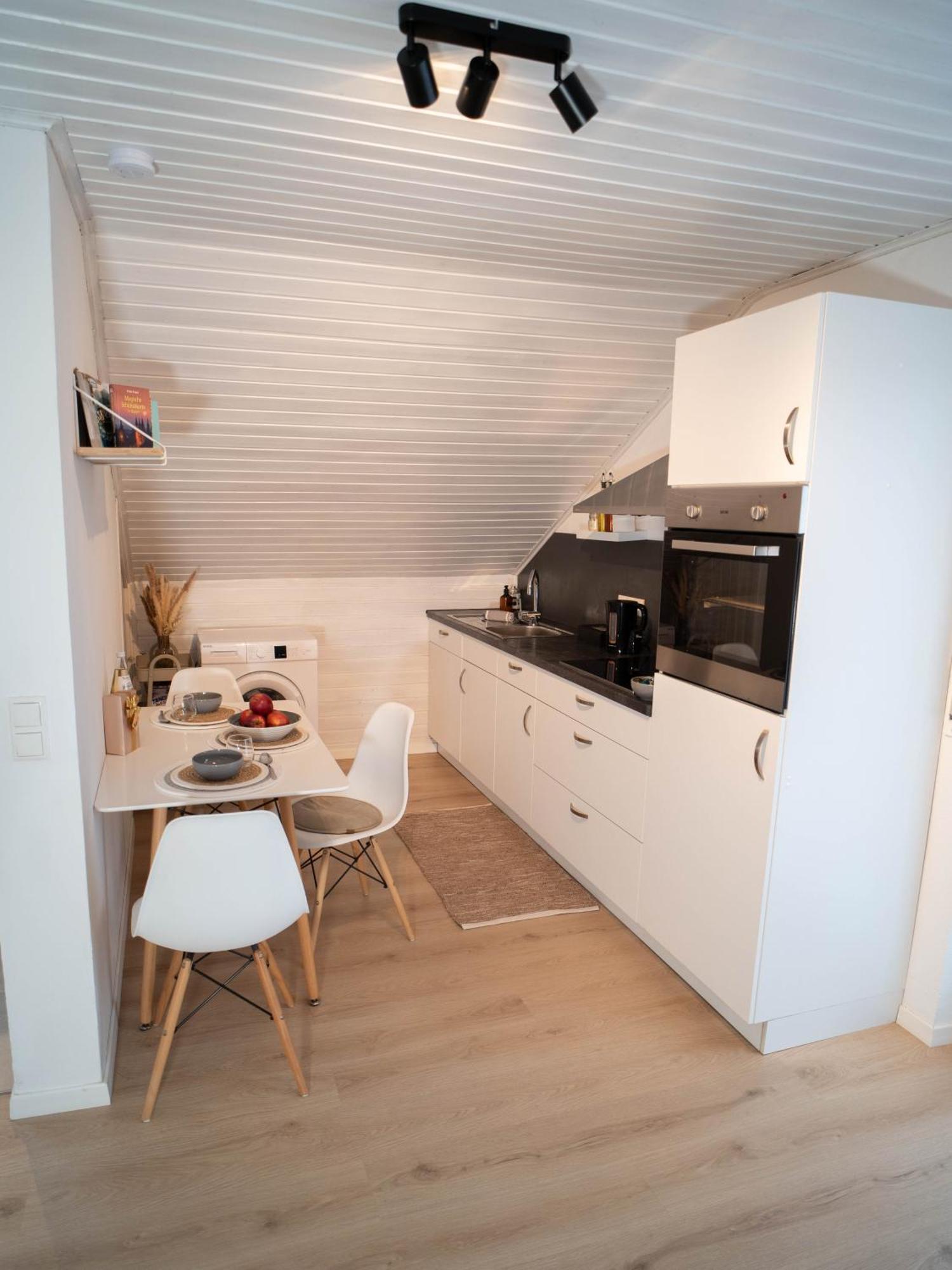 Charmantes Apartment Mit Balkon Mindelheim Exterior photo